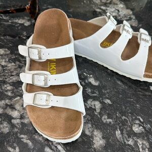 Viking White 3 strap comfort sandal EU 36
